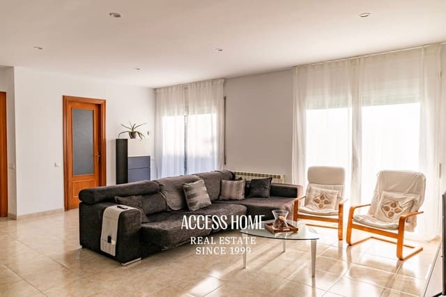 6 soverom Villa til salgs i Argentona med svømmebasseng garasje - € 840 000 (Ref: 9150783)