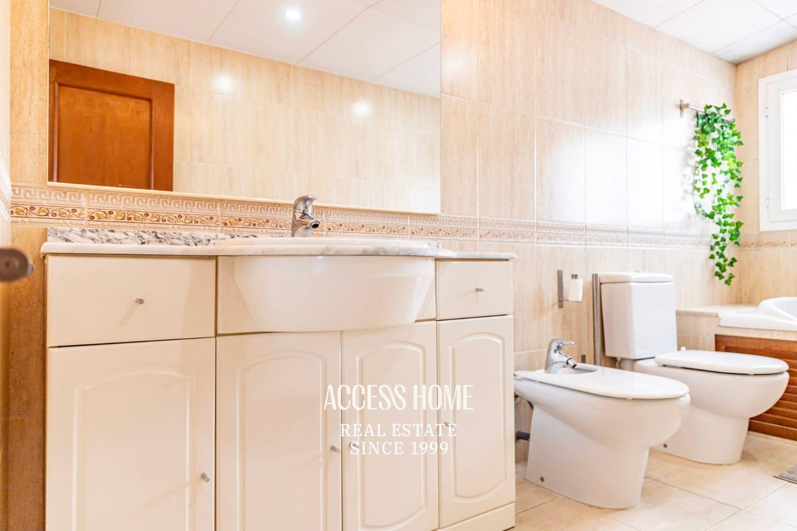 6 soveværelse Villa til salg i Argentona med swimmingpool garage - € 840.000 (Ref: 9150783)