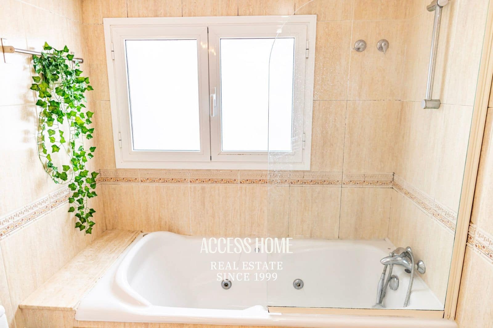 6 soveværelse Villa til salg i Argentona med swimmingpool garage - € 840.000 (Ref: 9150783)