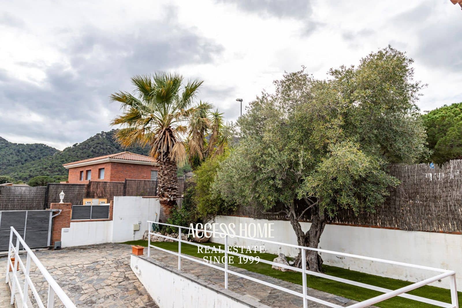 6 soveværelse Villa til salg i Argentona med swimmingpool garage - € 840.000 (Ref: 9150783)