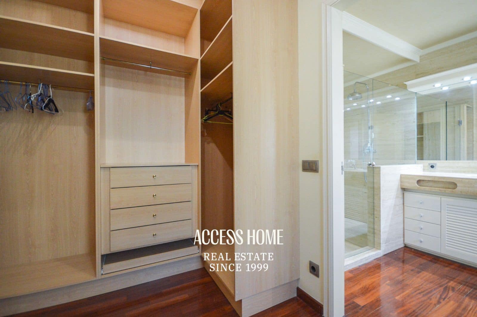 7 soveværelse Villa til leje i Premia de Dalt med swimmingpool garage - € 4.000 (Ref: 9151544)