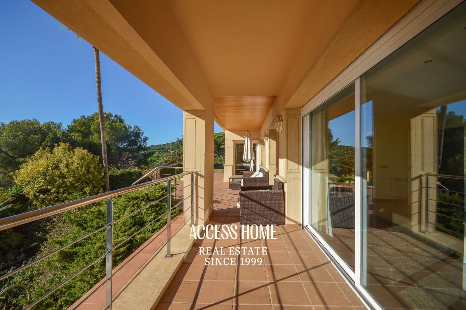 7 soveværelse Villa til leje i Premia de Dalt med swimmingpool garage - € 4.000 (Ref: 9151544)