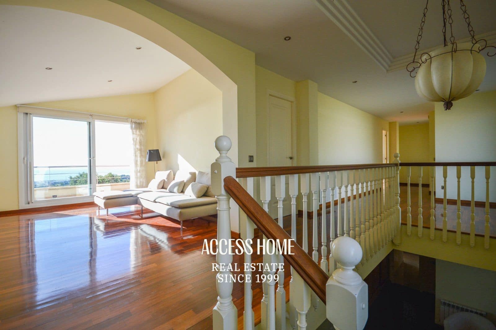 7 soveværelse Villa til leje i Premia de Dalt med swimmingpool garage - € 4.000 (Ref: 9151544)