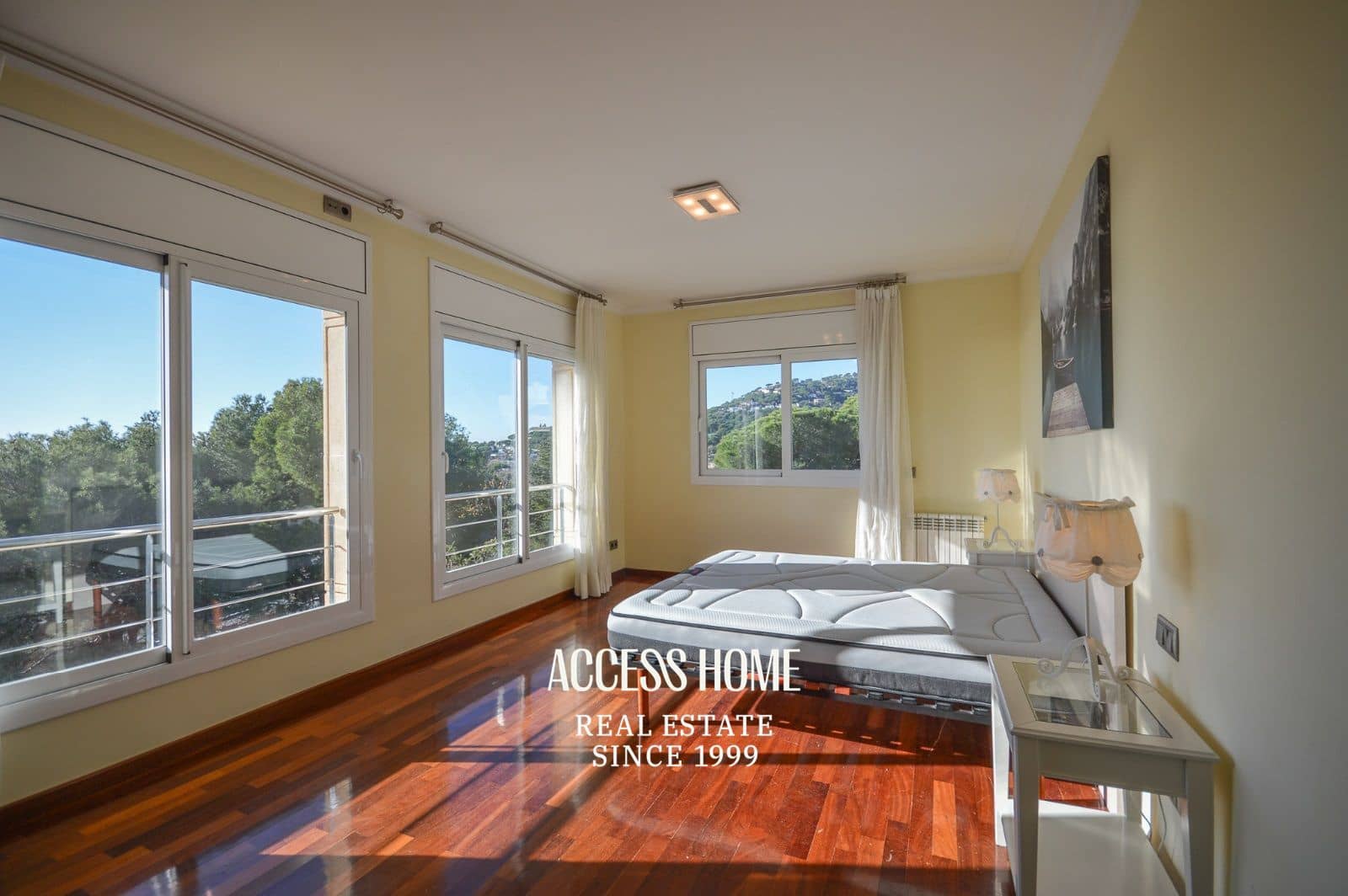 7 soveværelse Villa til leje i Premia de Dalt med swimmingpool garage - € 4.000 (Ref: 9151544)