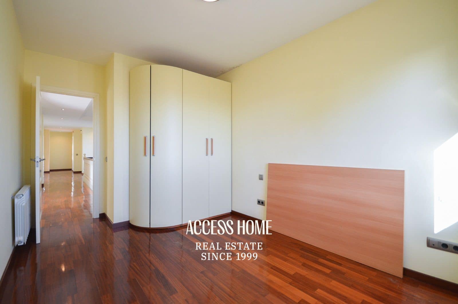 7 soveværelse Villa til leje i Premia de Dalt med swimmingpool garage - € 4.000 (Ref: 9151544)