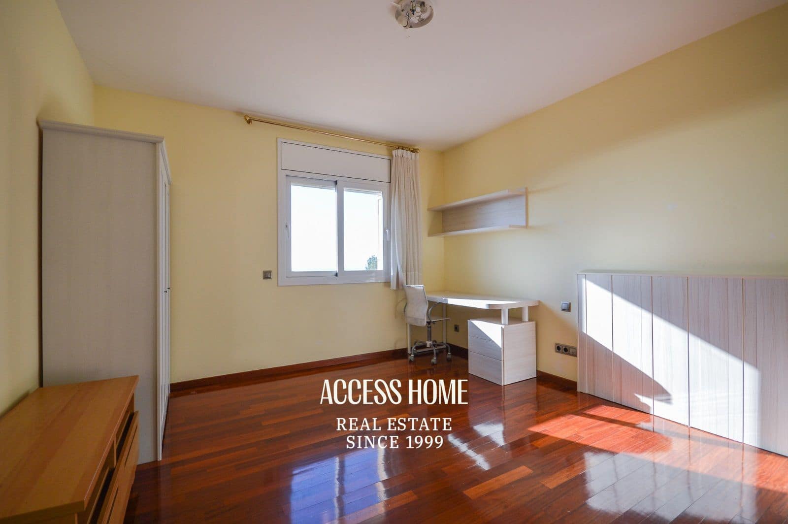 7 soveværelse Villa til leje i Premia de Dalt med swimmingpool garage - € 4.000 (Ref: 9151544)