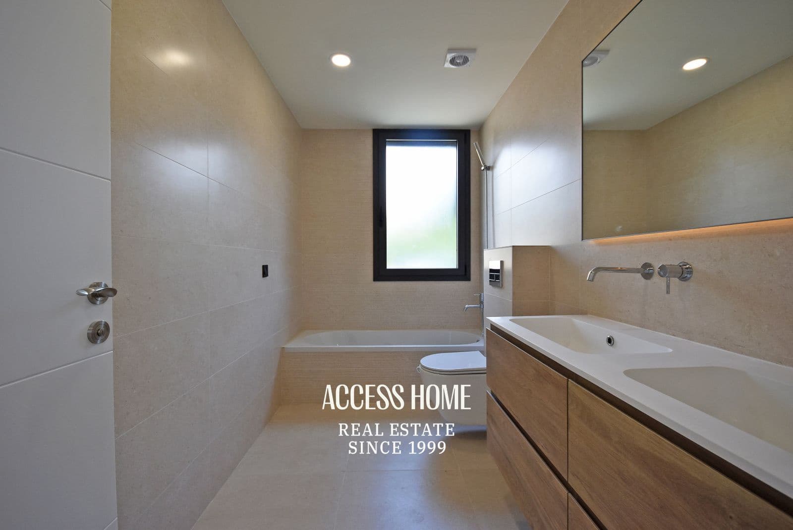 4 sypialnia Willa na sprzedaż w Teia z basenem garażem - 1 100 000 € (Ref: 9153171)