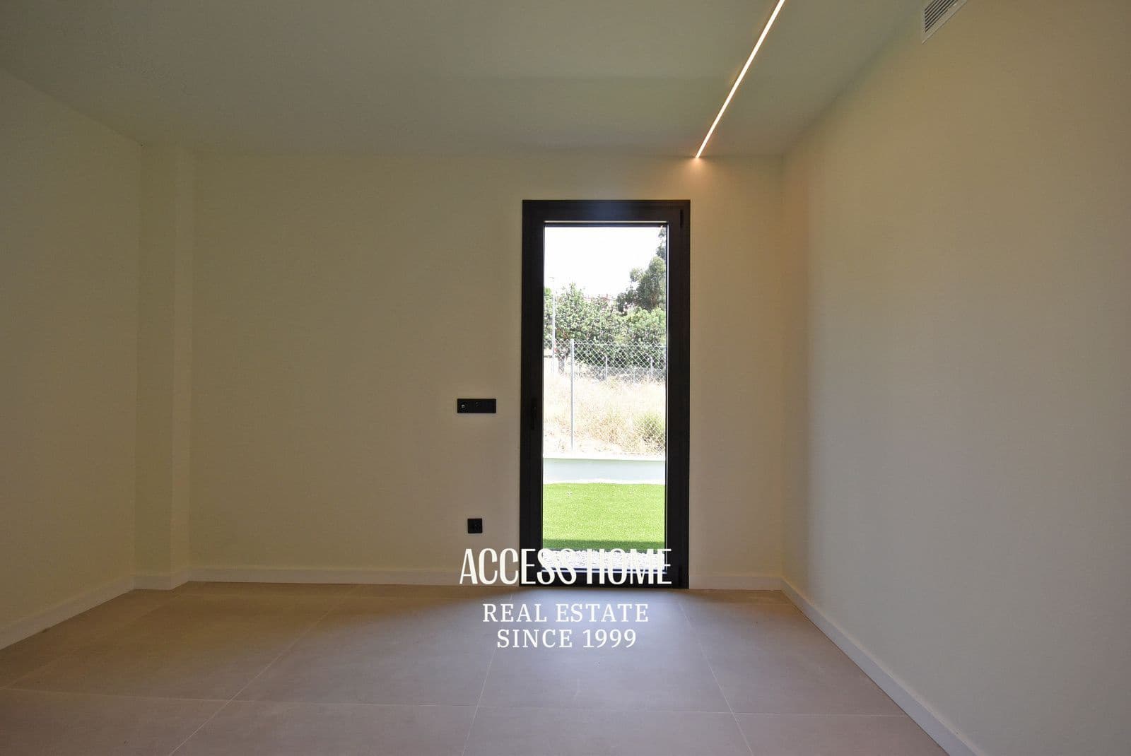 4 sypialnia Willa na sprzedaż w Teia z basenem garażem - 1 100 000 € (Ref: 9153171)