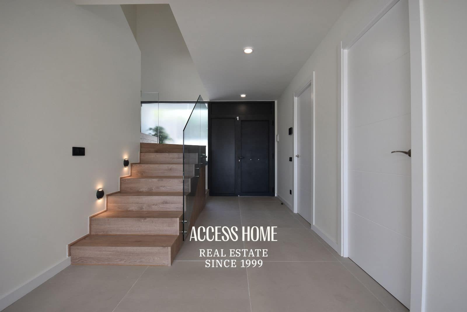 4 sypialnia Willa na sprzedaż w Teia z basenem garażem - 1 100 000 € (Ref: 9153171)