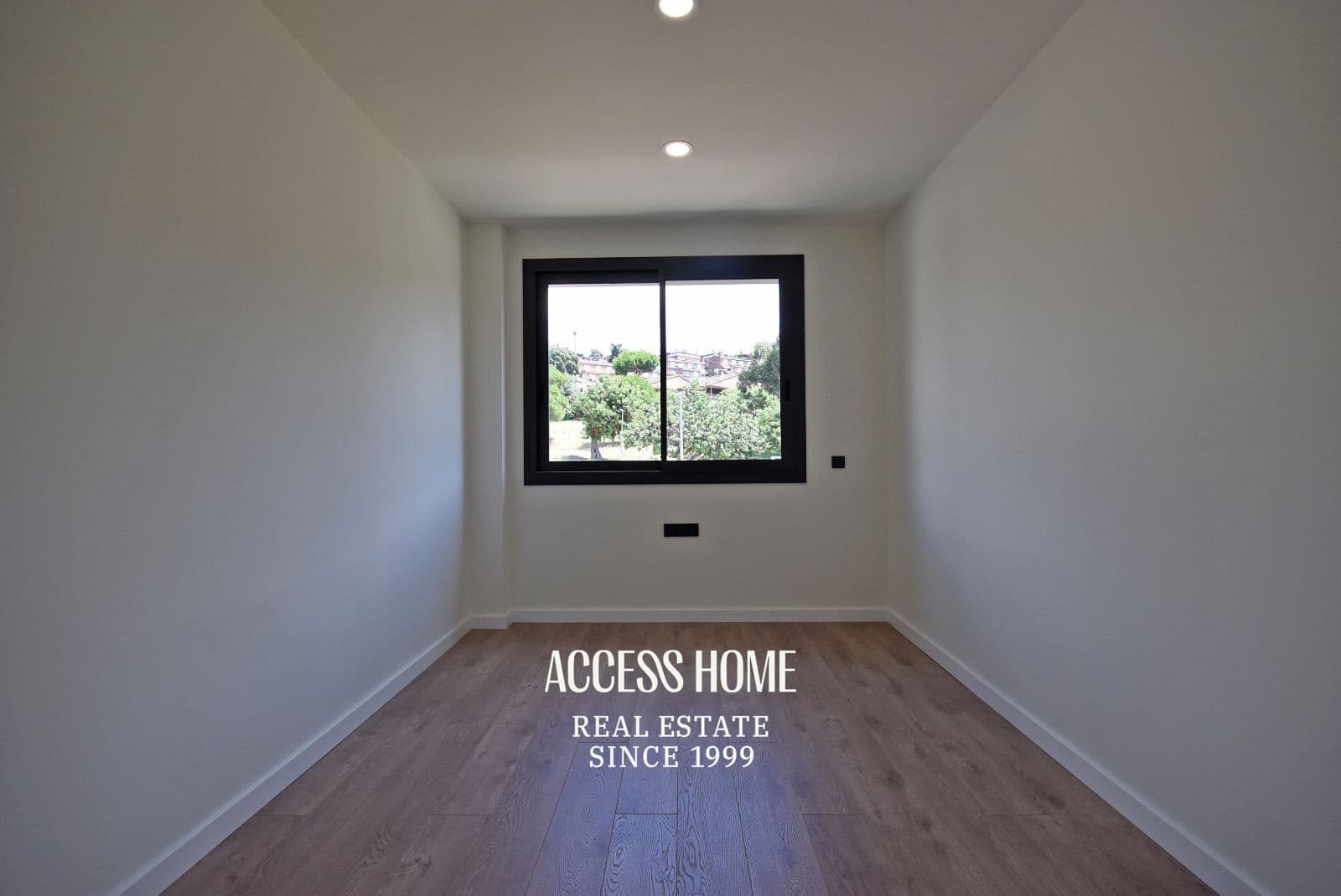 4 sypialnia Willa na sprzedaż w Teia z basenem garażem - 1 100 000 € (Ref: 9153171)