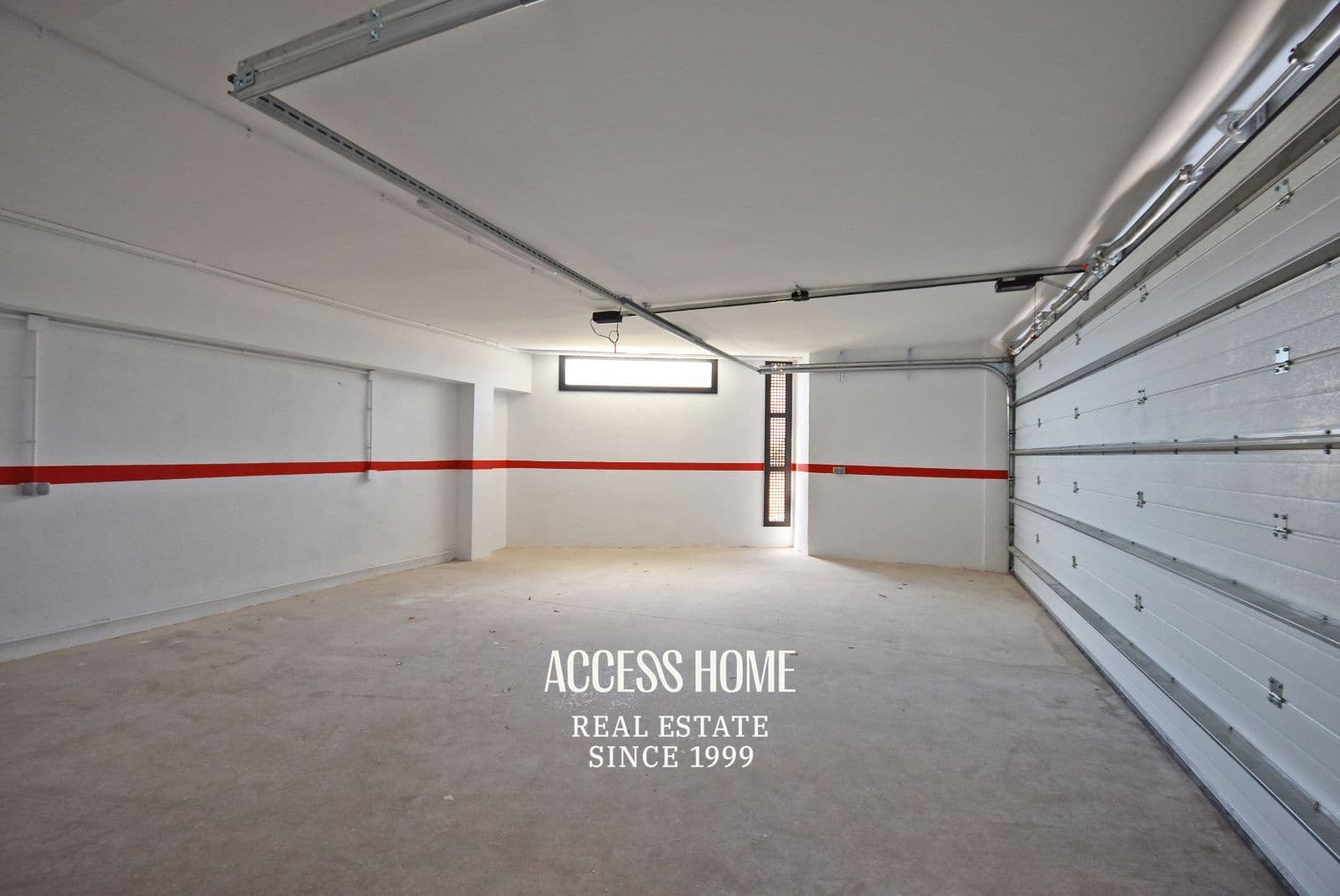 4 sypialnia Willa na sprzedaż w Teia z basenem garażem - 1 100 000 € (Ref: 9153171)