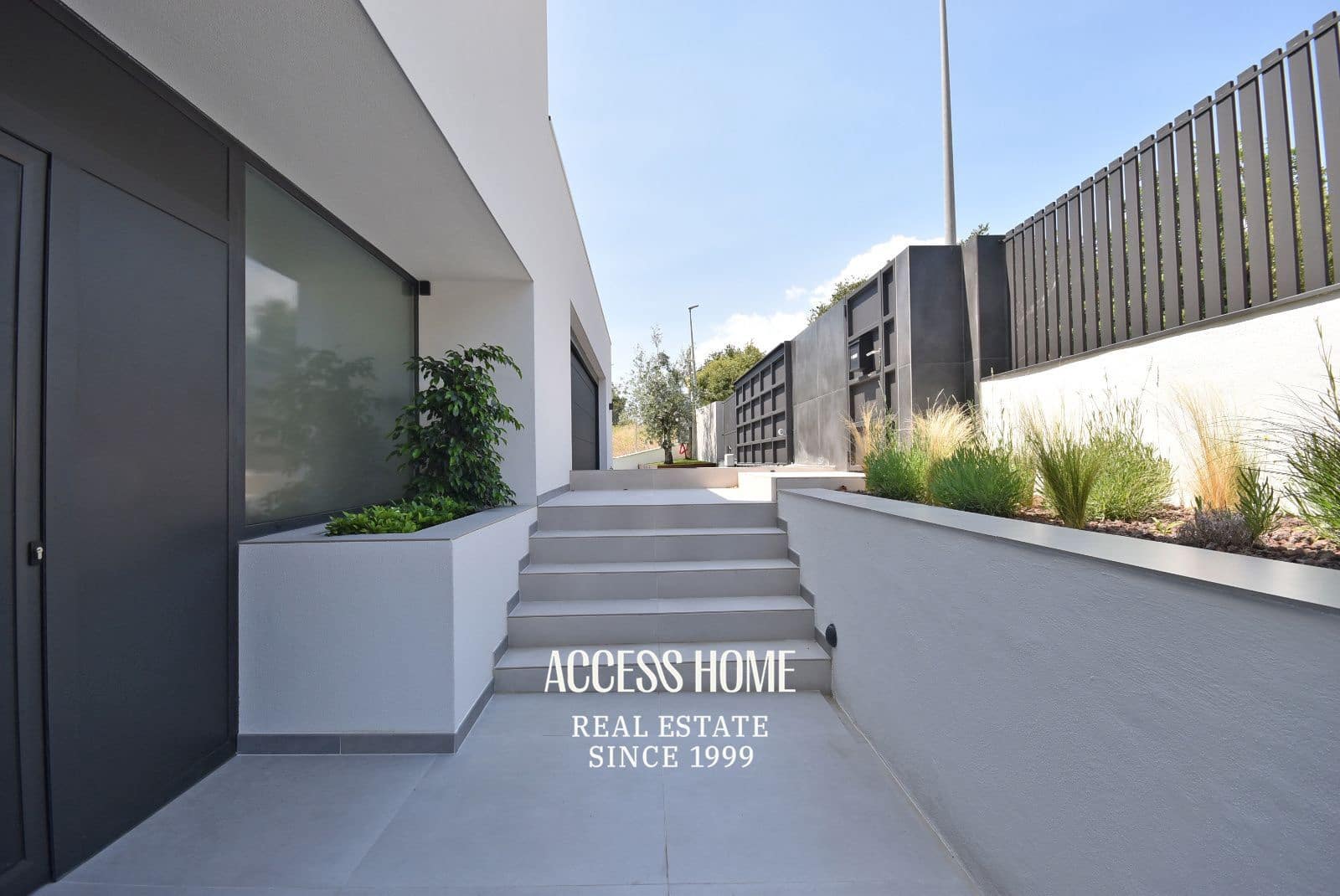 4 sypialnia Willa na sprzedaż w Teia z basenem garażem - 1 100 000 € (Ref: 9153171)