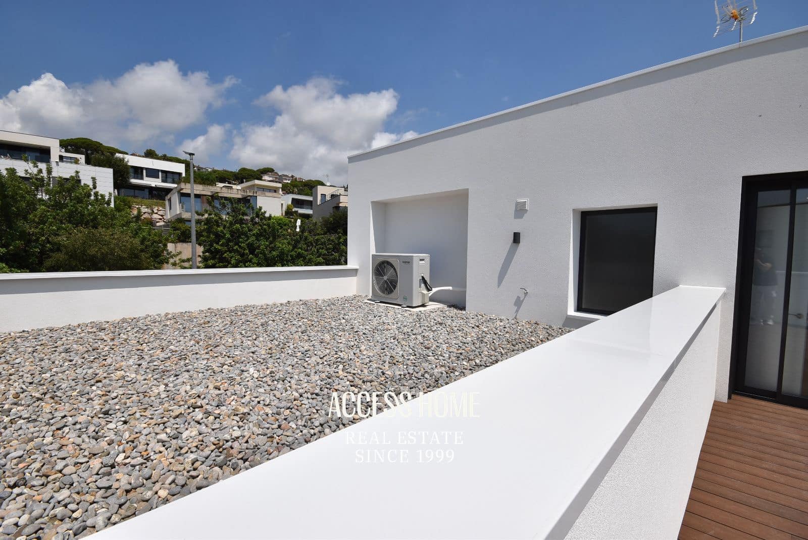 4 sypialnia Willa na sprzedaż w Teia z basenem garażem - 1 100 000 € (Ref: 9153171)