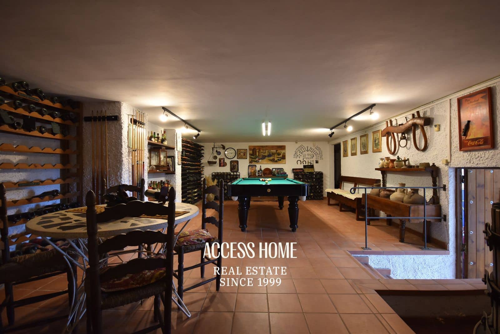 4 soverom Villa til salgs i Cabrils med svømmebasseng garasje - € 795 000 (Ref: 9160059)