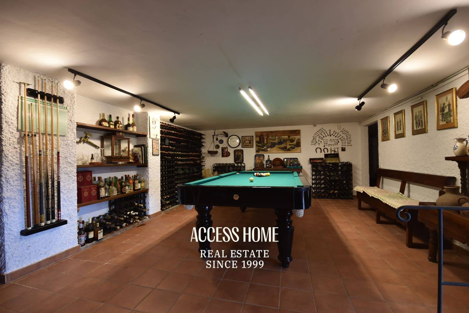 4 soverom Villa til salgs i Cabrils med svømmebasseng garasje - € 795 000 (Ref: 9160059)