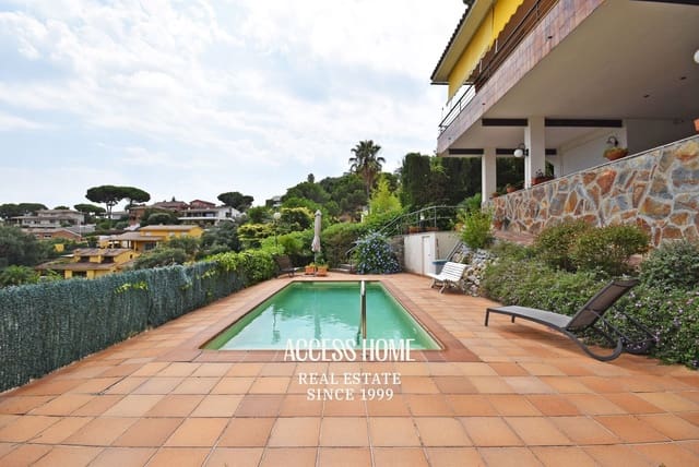 4 sovrum Villa till salu i Cabrils med pool garage - 795 000 € (Ref: 9160059)