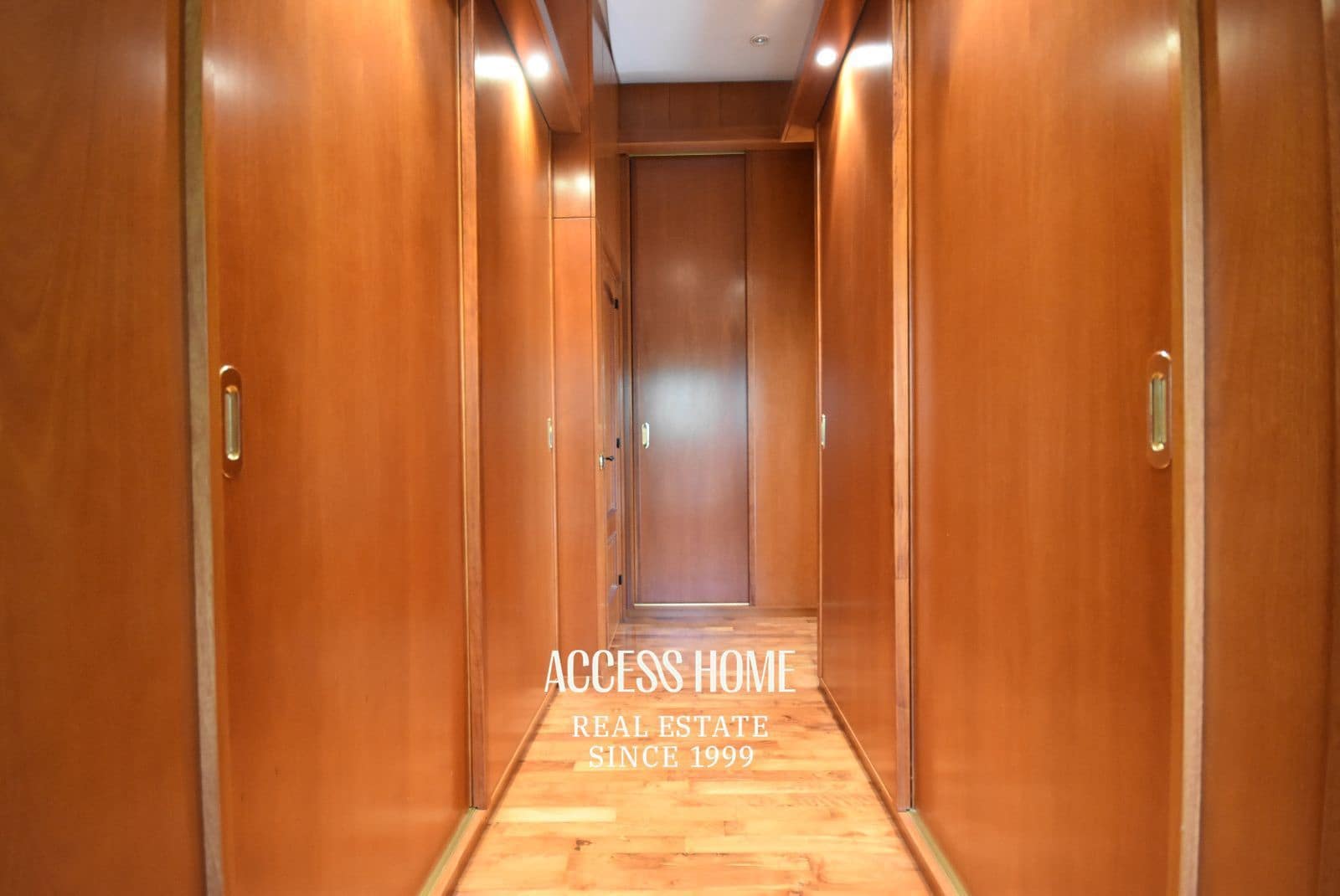 5 soveværelse Villa til salg i Cabrils med swimmingpool garage - € 770.000 (Ref: 9160489)