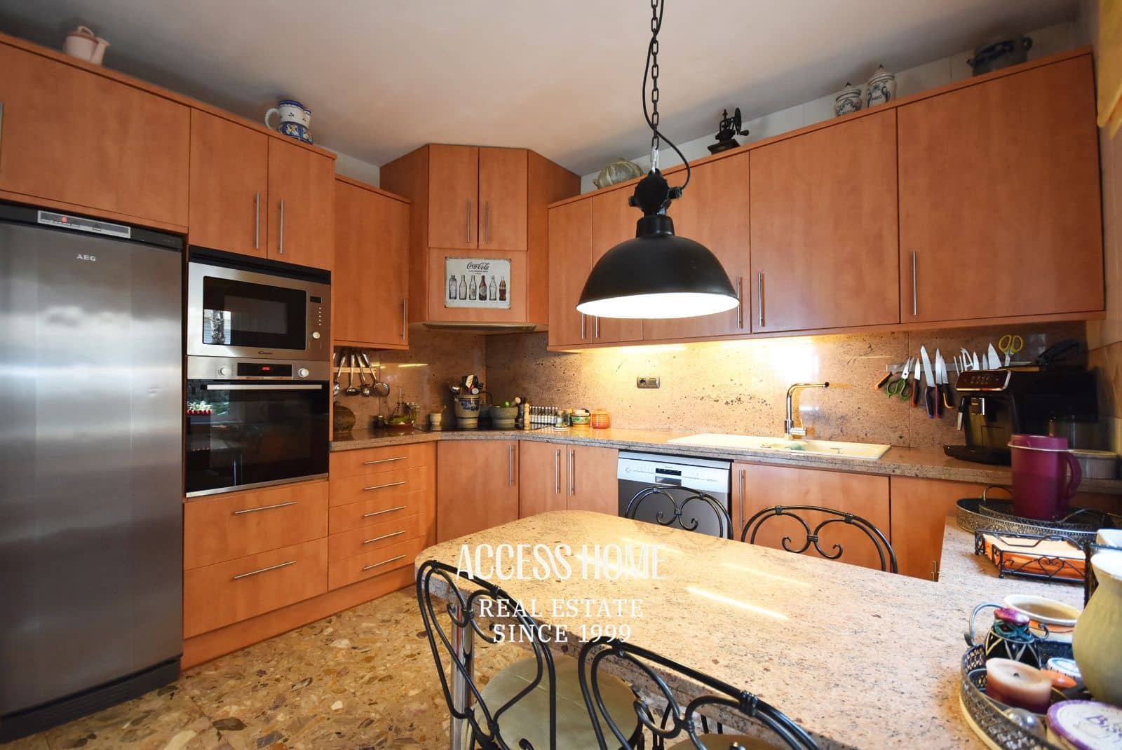 5 soveværelse Villa til salg i Cabrils med swimmingpool garage - € 770.000 (Ref: 9160489)