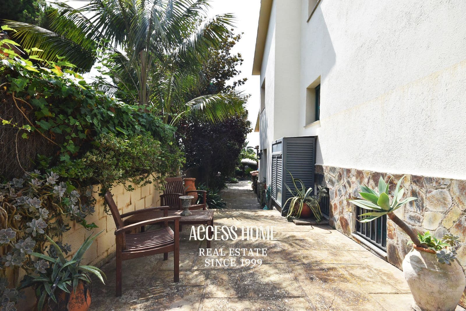 5 soveværelse Villa til salg i Cabrils med swimmingpool garage - € 770.000 (Ref: 9160489)