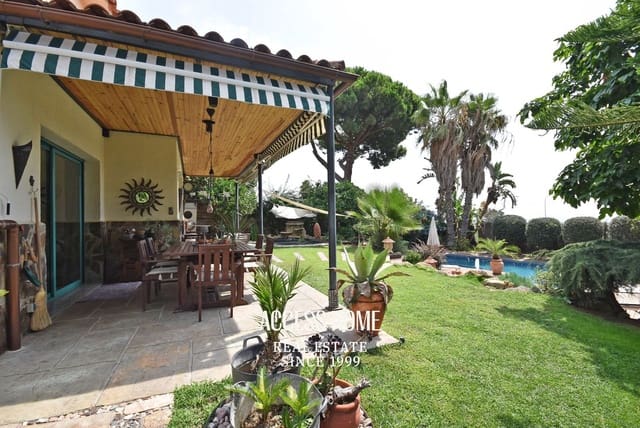 5 bedroom Villa for sale in Cabrils with pool garage - € 770,000 (Ref: 9160489)