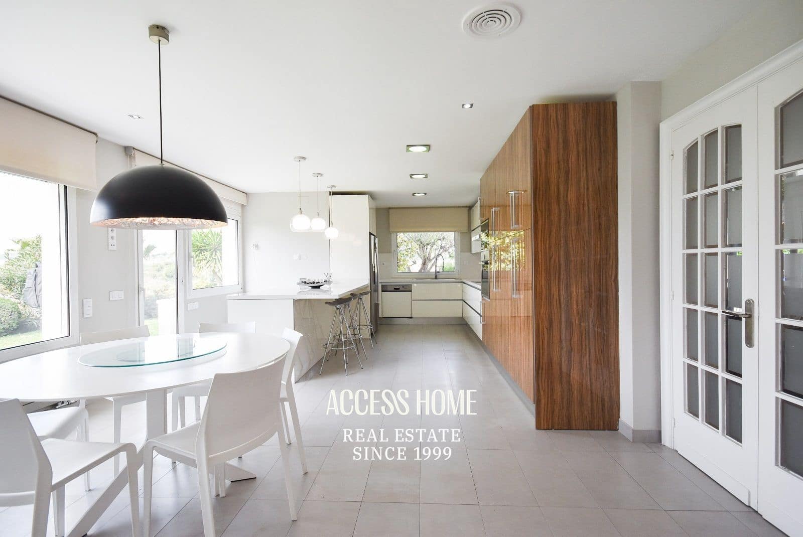 4 soveværelse Villa til salg i Alella med swimmingpool garage - € 1.980.000 (Ref: 9161472)