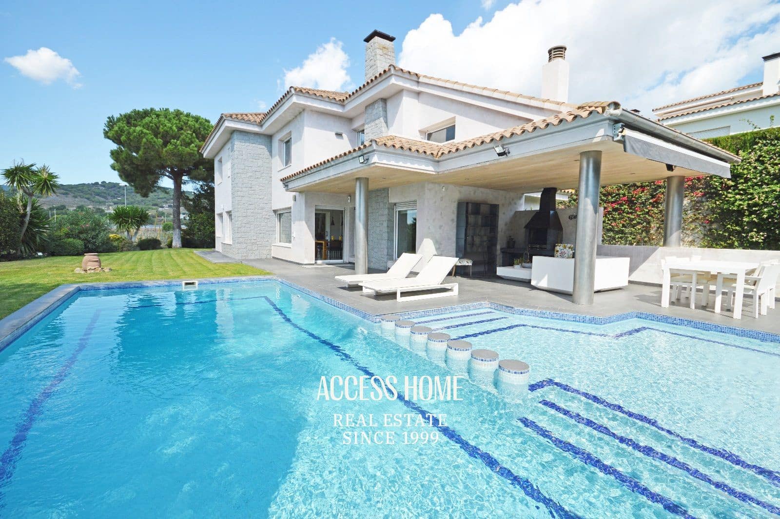 4 soveværelse Villa til salg i Alella med swimmingpool garage - € 1.980.000 (Ref: 9161472)