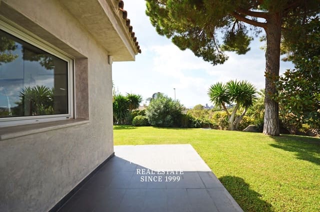 4 sypialnia Willa na sprzedaż w Alella z basenem garażem - 1 980 000 € (Ref: 9161472)