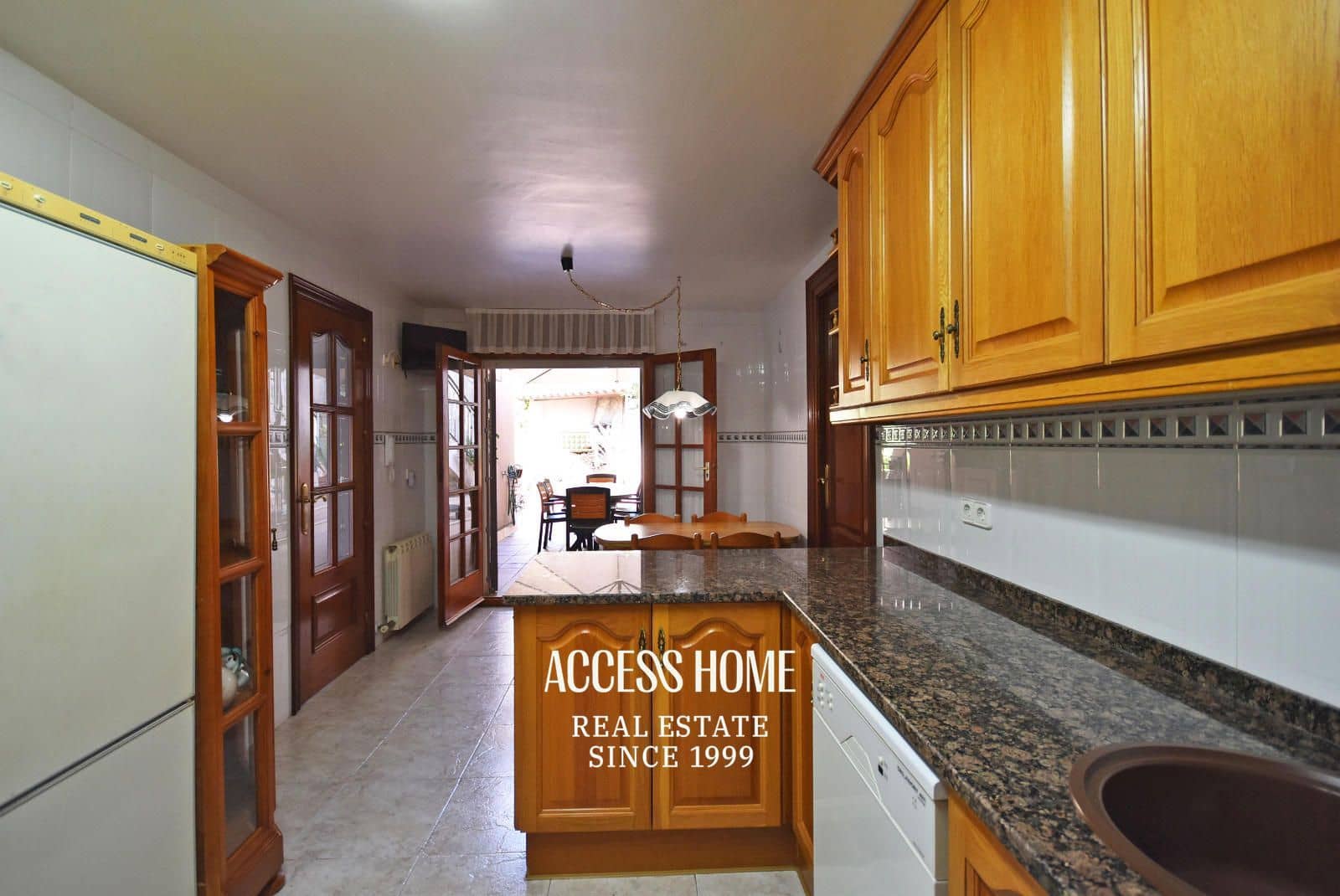 7 soveværelse Villa til salg i Mataro med swimmingpool garage - € 735.000 (Ref: 9197007)