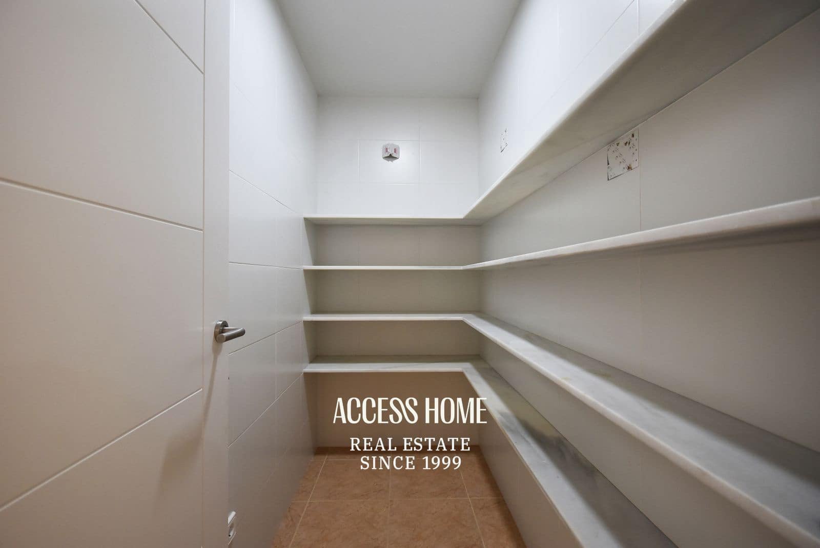 6 soveværelse Villa til leje i Sant Andreu de Llavaneres med swimmingpool - € 6.000 (Ref: 9211350)