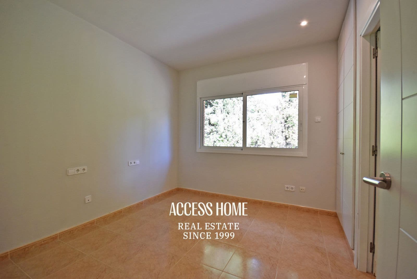 6 soveværelse Villa til leje i Sant Andreu de Llavaneres med swimmingpool - € 6.000 (Ref: 9211350)