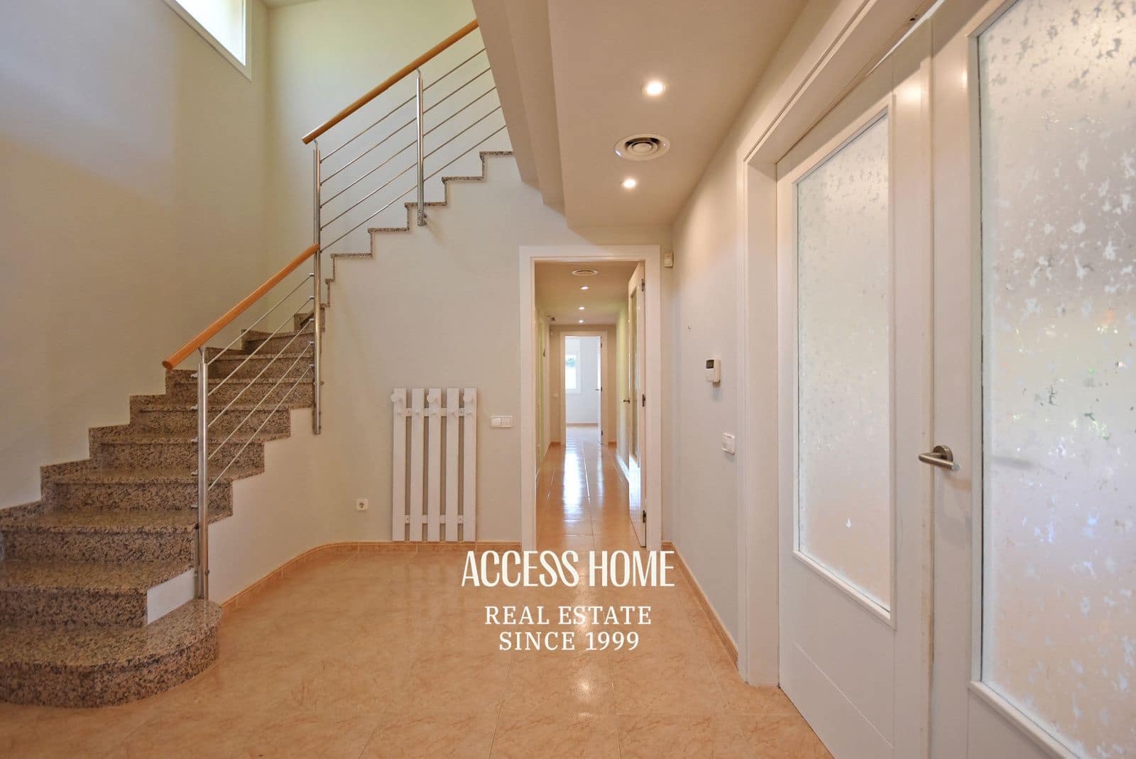 6 soveværelse Villa til leje i Sant Andreu de Llavaneres med swimmingpool - € 6.000 (Ref: 9211350)