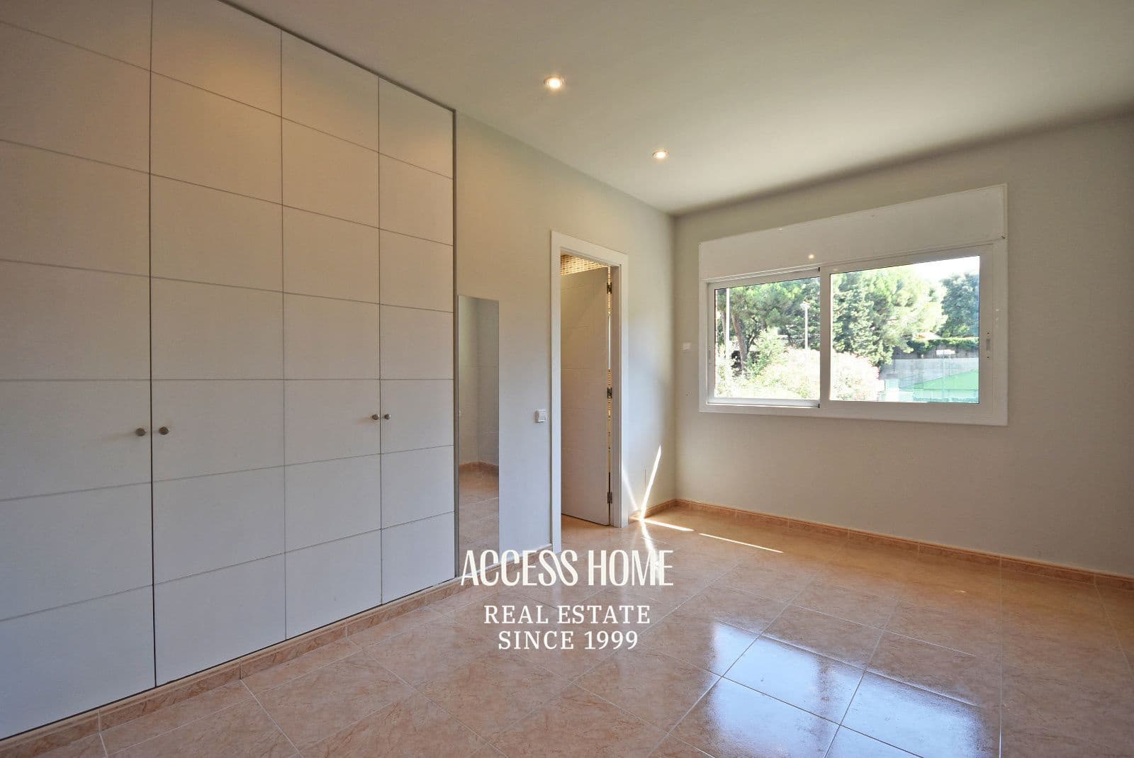 6 soveværelse Villa til leje i Sant Andreu de Llavaneres med swimmingpool - € 6.000 (Ref: 9211350)