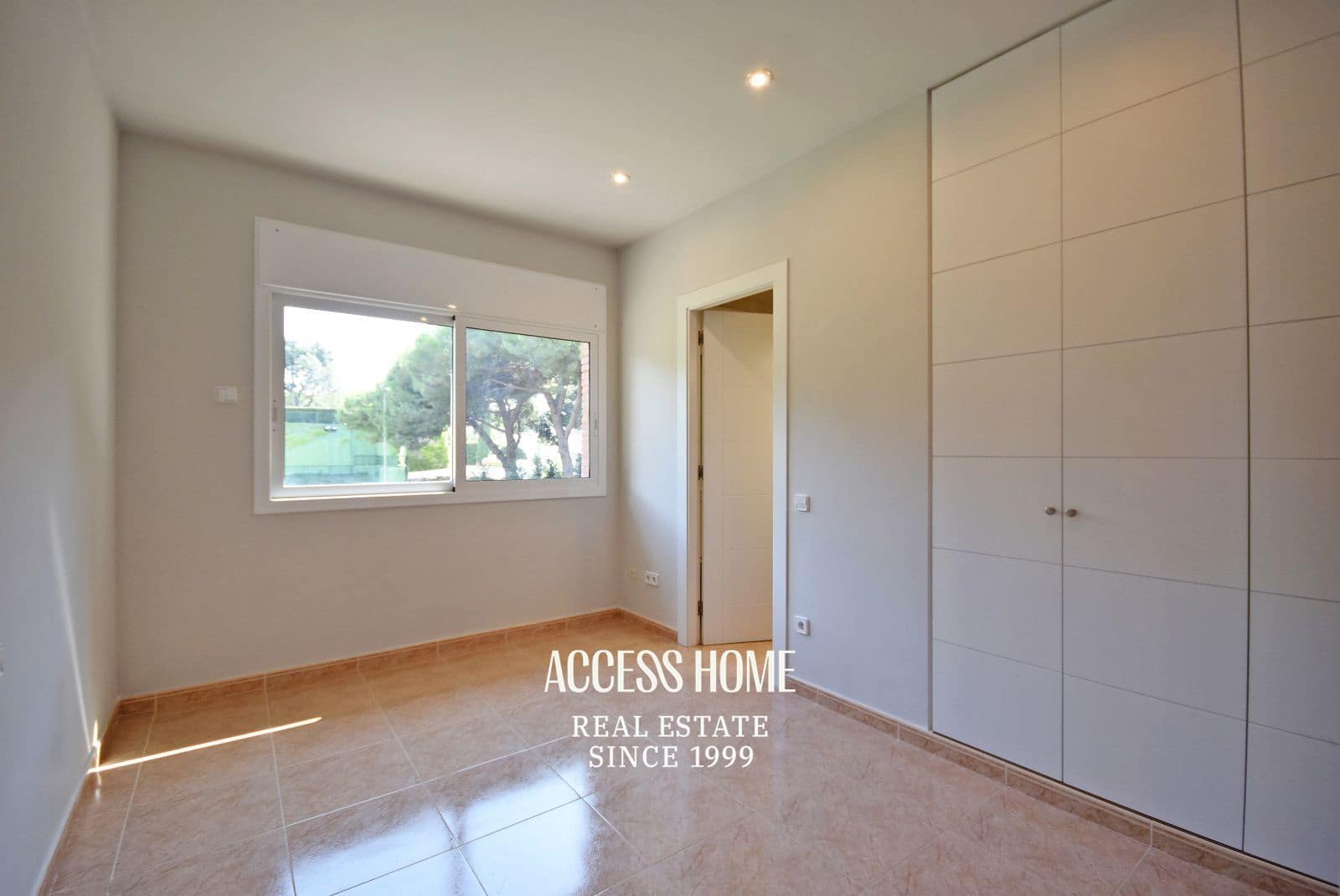 6 soveværelse Villa til leje i Sant Andreu de Llavaneres med swimmingpool - € 6.000 (Ref: 9211350)