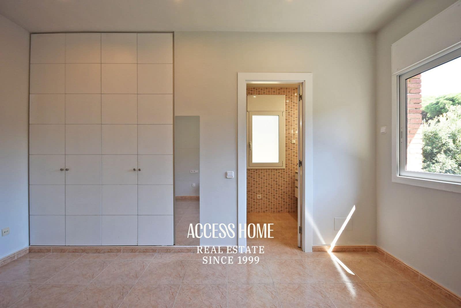 6 soveværelse Villa til leje i Sant Andreu de Llavaneres med swimmingpool - € 6.000 (Ref: 9211350)