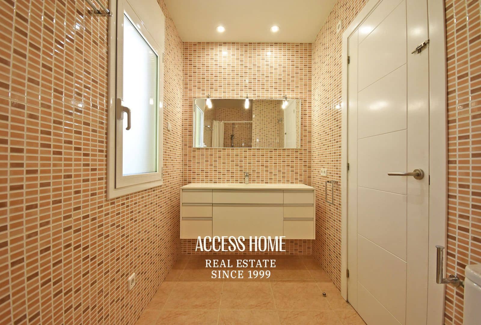 6 soveværelse Villa til leje i Sant Andreu de Llavaneres med swimmingpool - € 6.000 (Ref: 9211350)