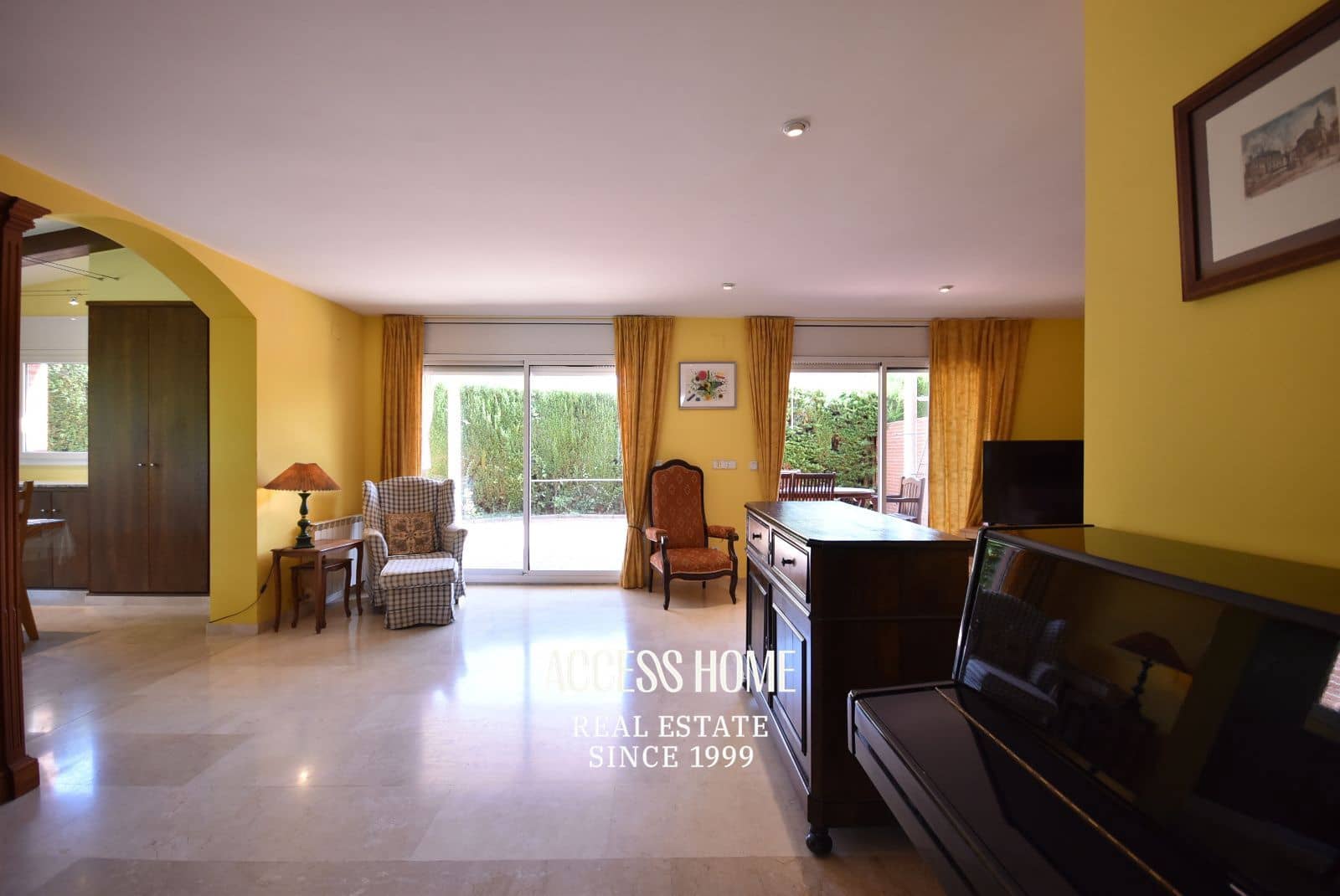 6 slaapkamer Villa te koop in Sant Vicenc de Montalt met zwembad garage - € 990.000 (Ref: 9216611)