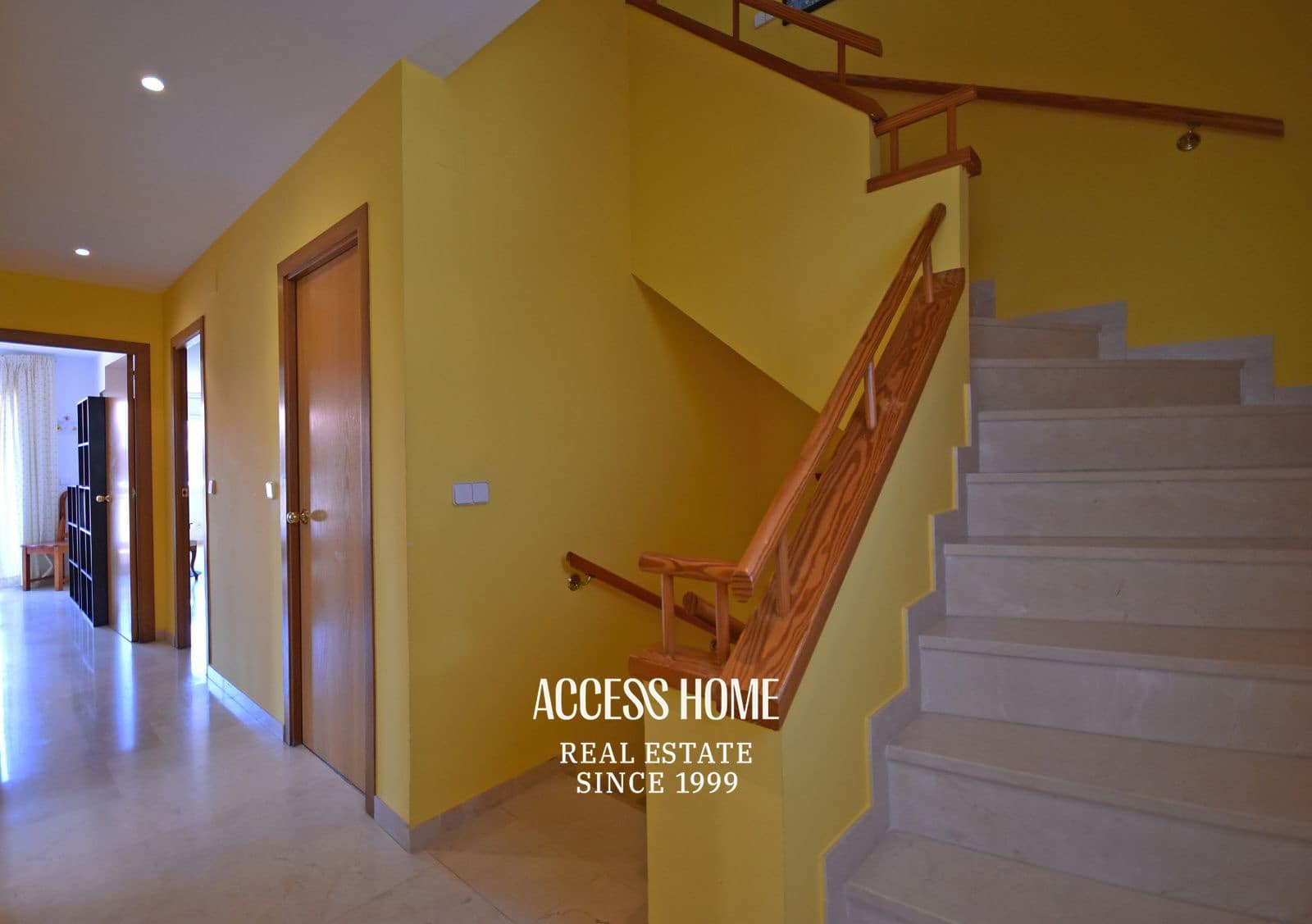 6 slaapkamer Villa te koop in Sant Vicenc de Montalt met zwembad garage - € 990.000 (Ref: 9216611)