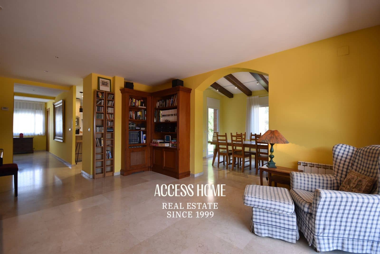 6 slaapkamer Villa te koop in Sant Vicenc de Montalt met zwembad garage - € 990.000 (Ref: 9216611)