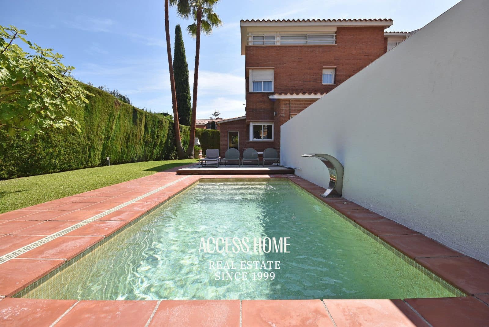 6 slaapkamer Villa te koop in Sant Vicenc de Montalt met zwembad garage - € 990.000 (Ref: 9216611)