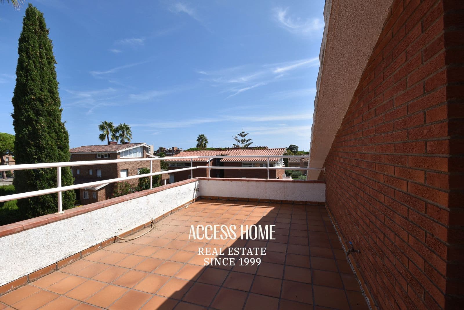 6 slaapkamer Villa te koop in Sant Vicenc de Montalt met zwembad garage - € 990.000 (Ref: 9216611)