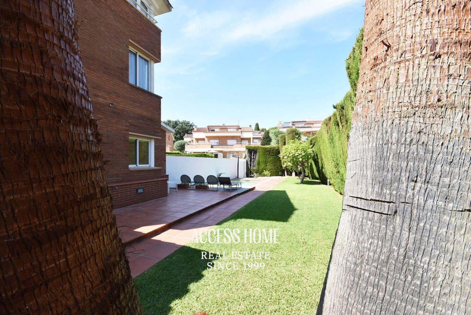 6 slaapkamer Villa te koop in Sant Vicenc de Montalt met zwembad garage - € 990.000 (Ref: 9216611)