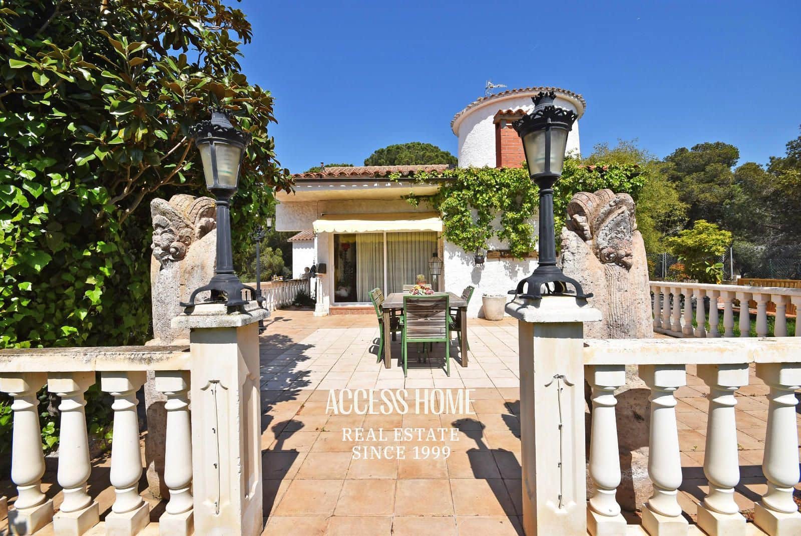 6 soveværelse Villa til salg i Alella med swimmingpool - € 990.000 (Ref: 9219454)