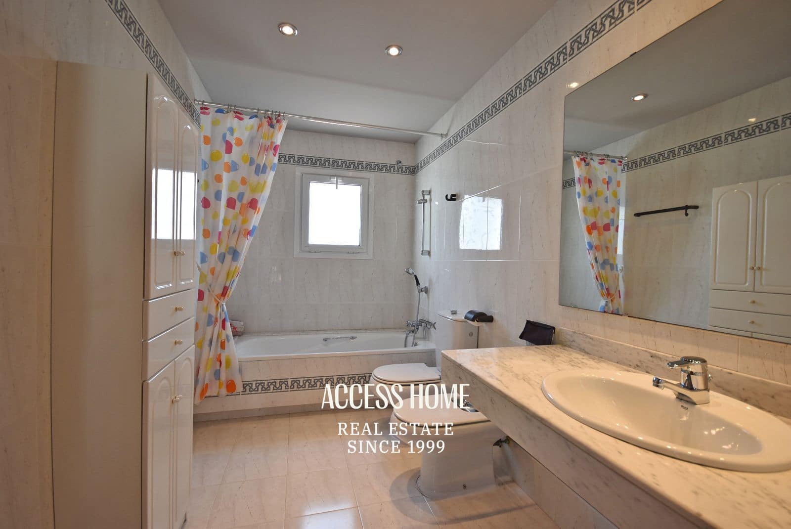 5 sypialnia Willa na sprzedaż w Canet de Mar z basenem garażem - 730 000 € (Ref: 9219603)