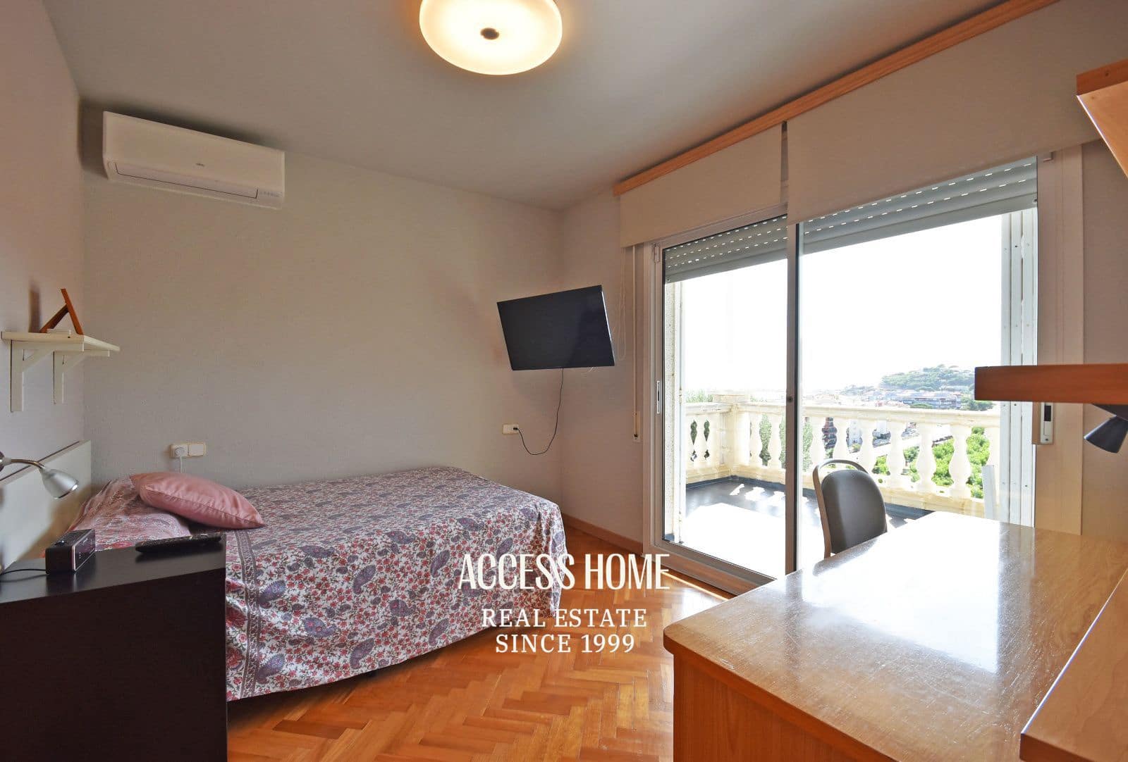 5 sypialnia Willa na sprzedaż w Canet de Mar z basenem garażem - 730 000 € (Ref: 9219603)