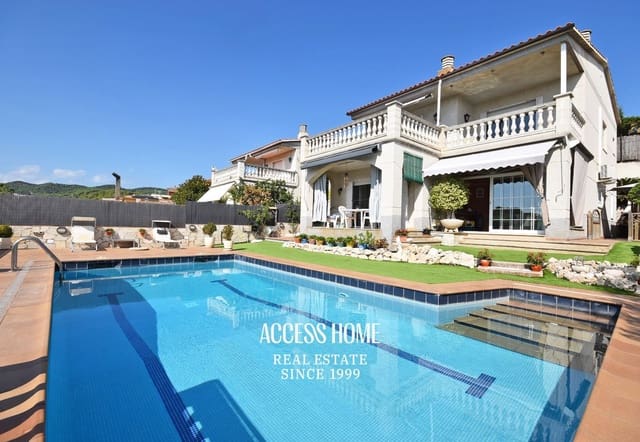 5 sypialnia Willa na sprzedaż w Canet de Mar z basenem garażem - 730 000 € (Ref: 9219603)