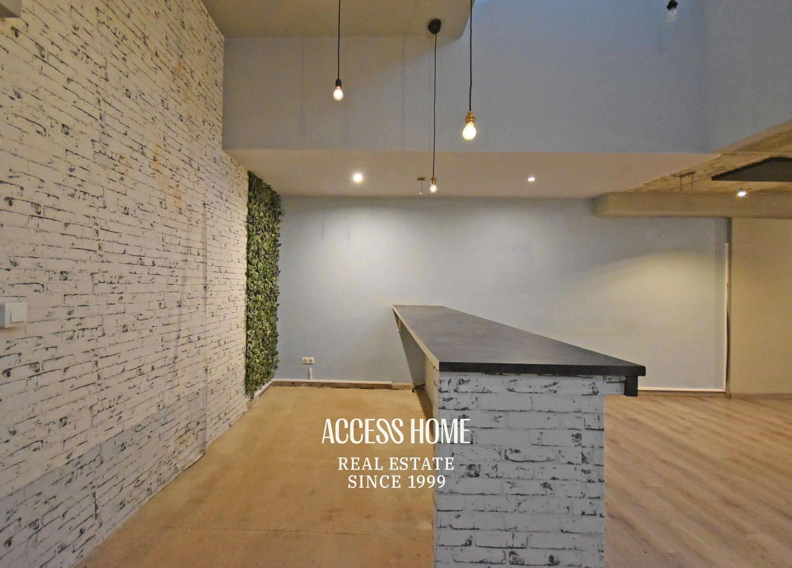 Commerciale in vendita in Cerdanyola del Valles - 274.000 € (Rif: 9237981)