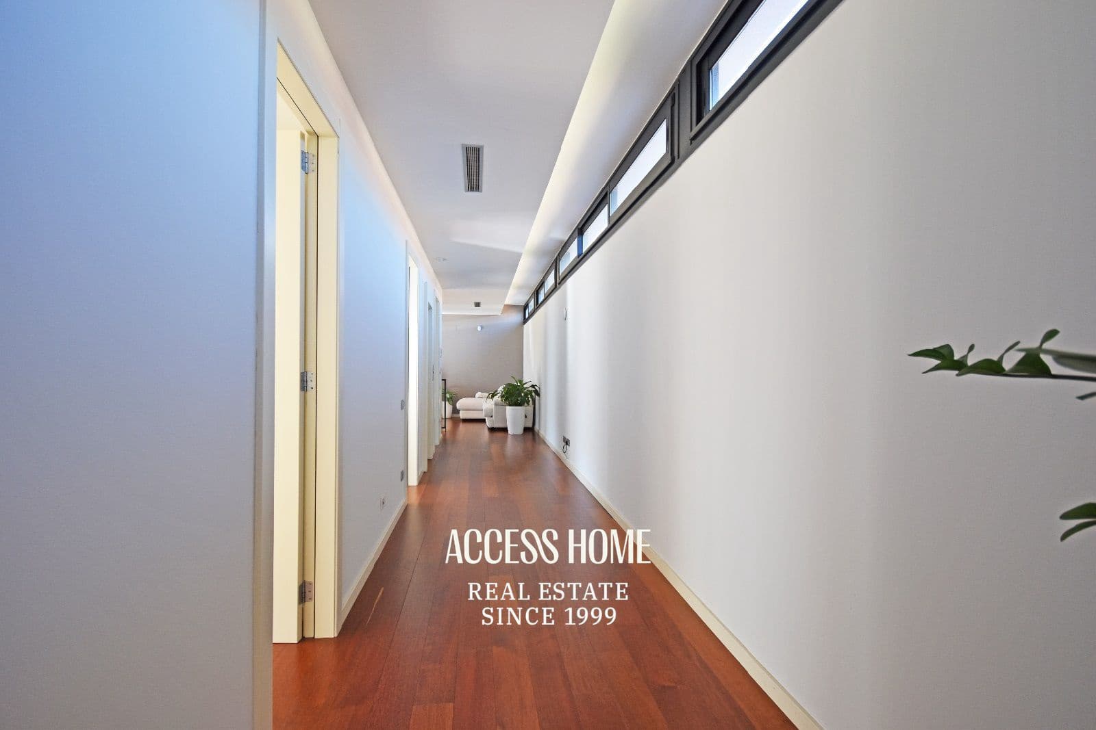 4 makuuhuone Huvila myytävänä paikassa Premia de Dalt mukana uima-altaan 
autotalli - 1 600 000 € (Ref: 9251625)