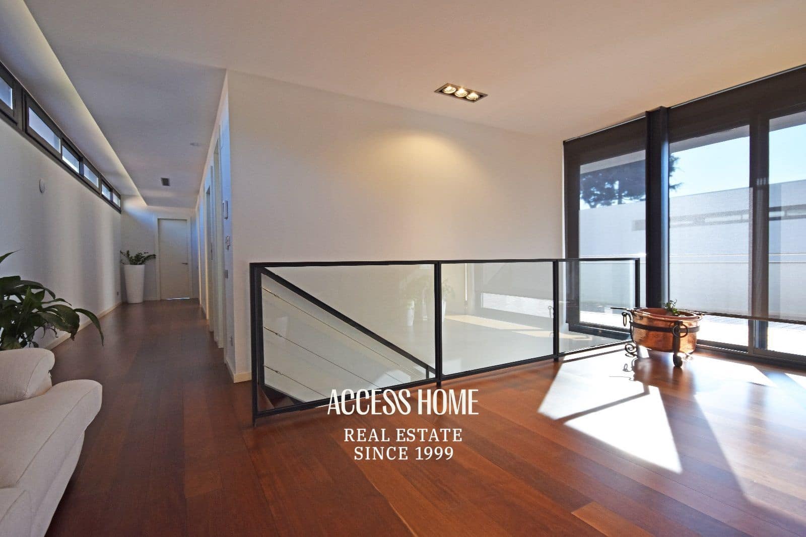 4 makuuhuone Huvila myytävänä paikassa Premia de Dalt mukana uima-altaan 
autotalli - 1 600 000 € (Ref: 9251625)