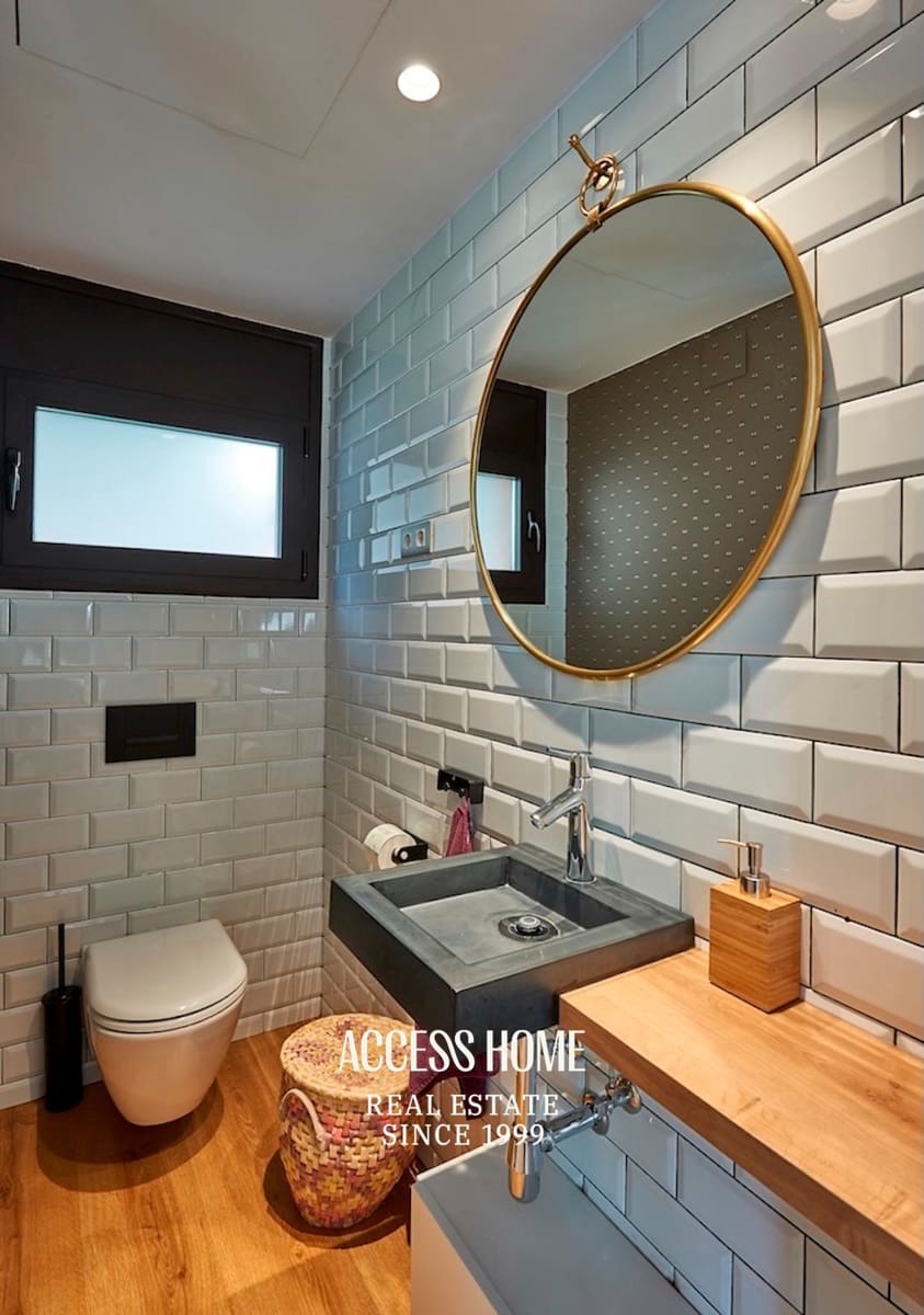 4 bedroom Villa for sale in Sant Vicenc de Montalt with pool garage - € 1,395,000 (Ref: 9254436)