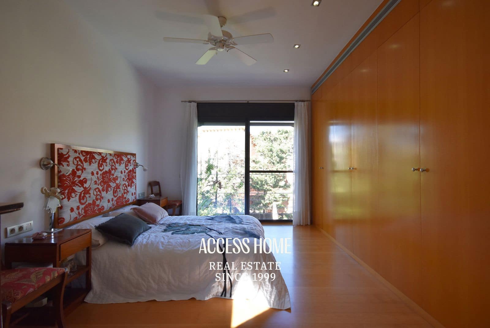 6 soveværelse Villa til salg i Alella med swimmingpool garage - € 1.100.000 (Ref: 9255585)